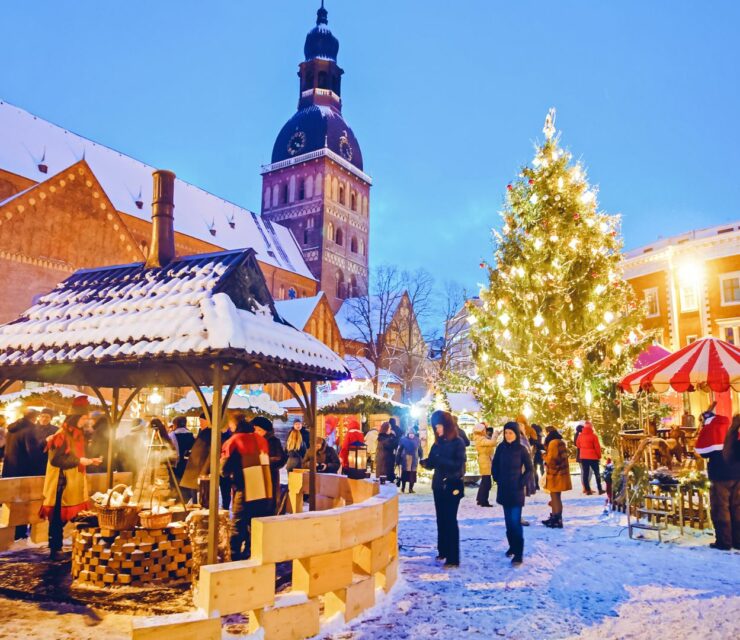 Décembre – « Vendeur en magasin : L’acteur clé des achats de Noël »